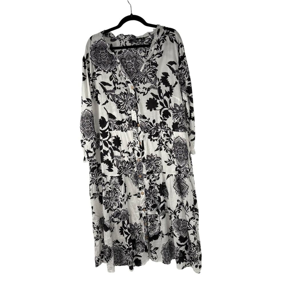 Mlle Gabrielle Black White Floral Print Tiered Button Front Midi Dress Plus 3X